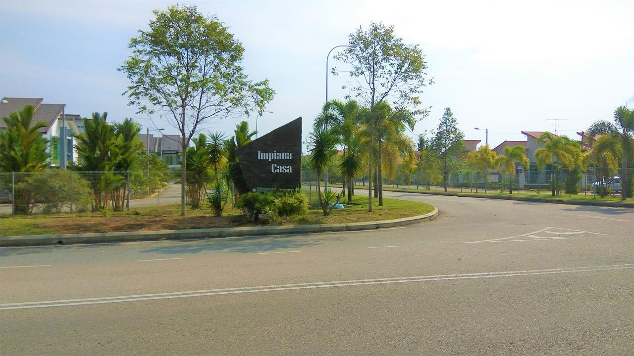 Impianacasa Kluang Homestay Eksteriør bilde